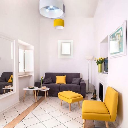 Maison M. - Luxury Apartment In Piazza Tasso Sorrento Bagian luar foto